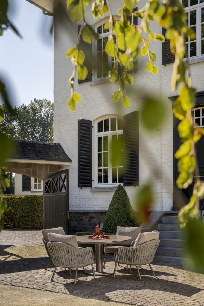 Taste 4SO Cannes low dining stoel incl. 2 kussens