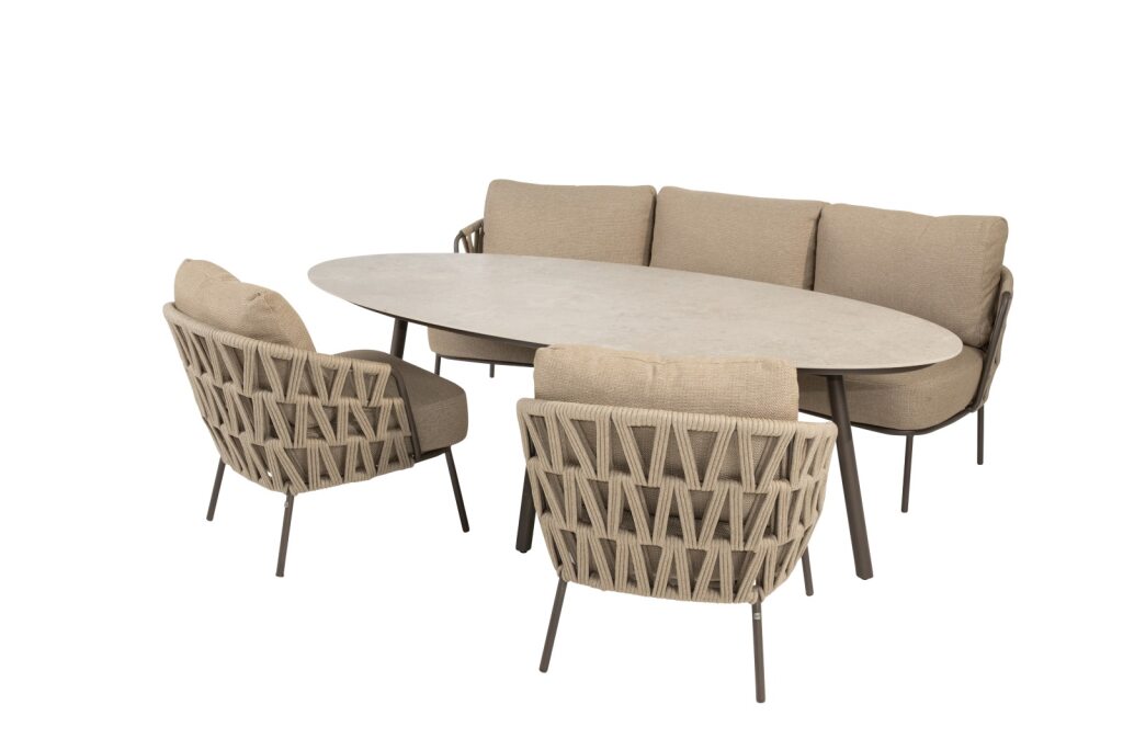 4 Seasons Outdoor Mallorca Low dining bank 2x Mallorca Low dining stoel 1 x Salute low dining tafel