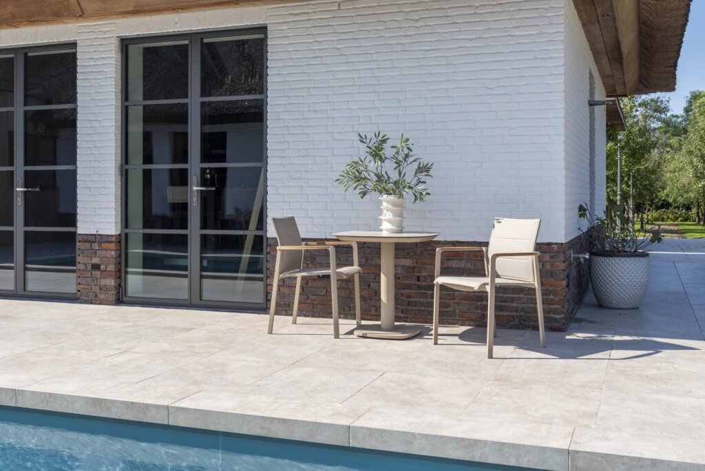 Taste by 4SO Manolo 75x75 Latte (H=75cm)