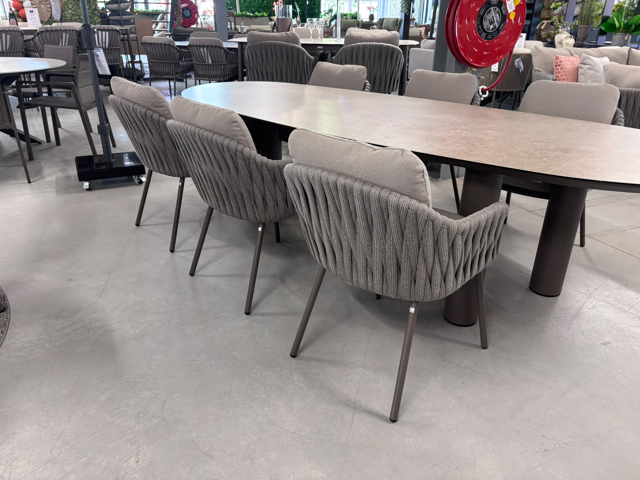 Taste by 4SO 7-Delige diningset 6x Cannes Diningstoel 1x Denia diningtafel 290x110