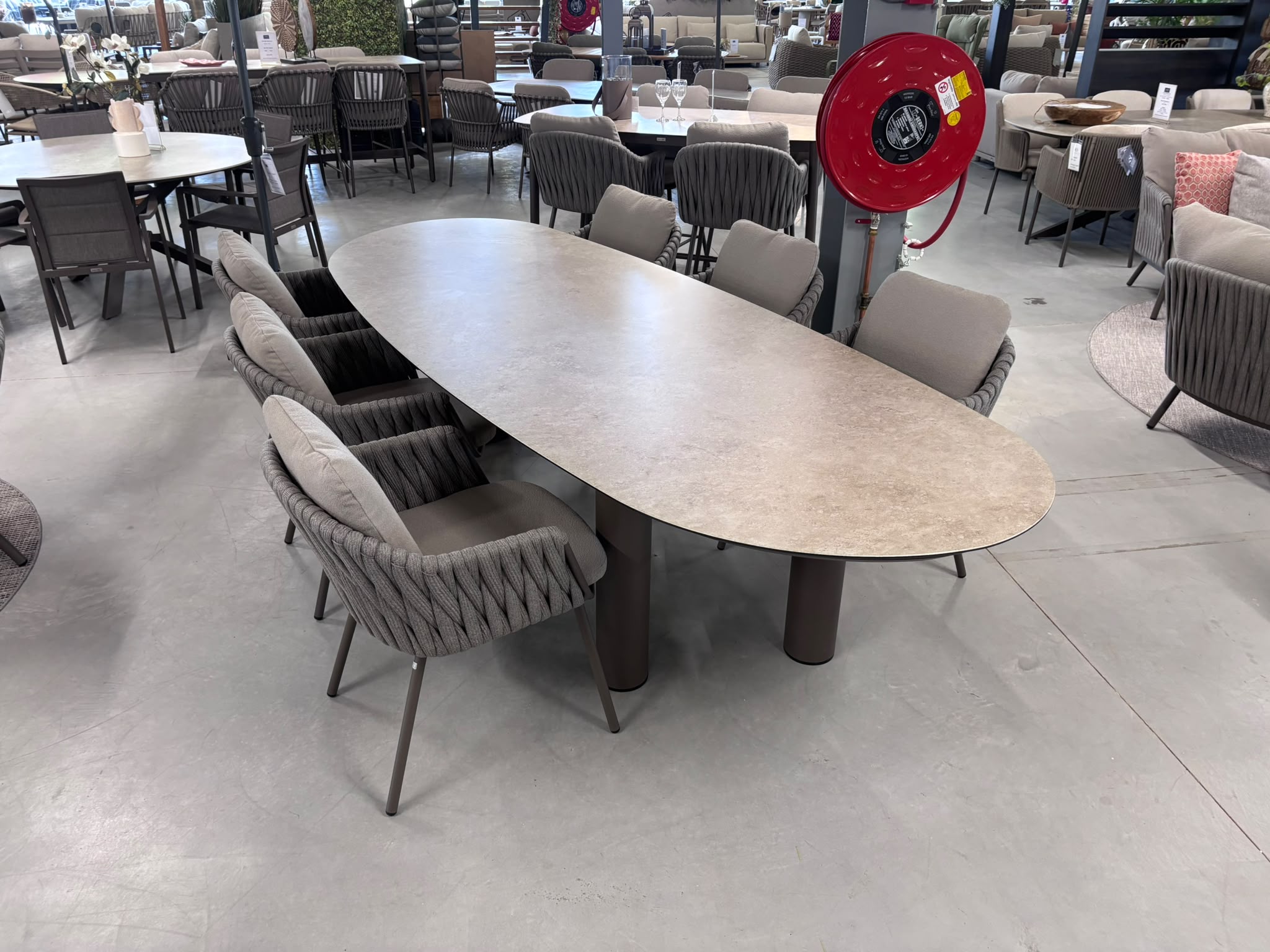 Taste by 4SO 7-Delige diningset 6x Cannes Diningstoel 1x Denia diningtafel 290x110