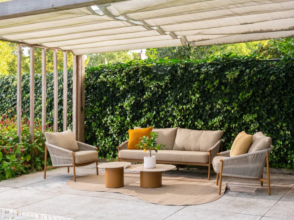 4 Seasons Outdoor Milos 3-zits bank incl. 3 kussens