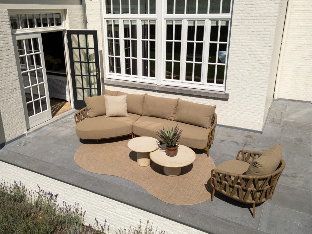 4 Seasons Outdoor Biarritz Loungebank Amber