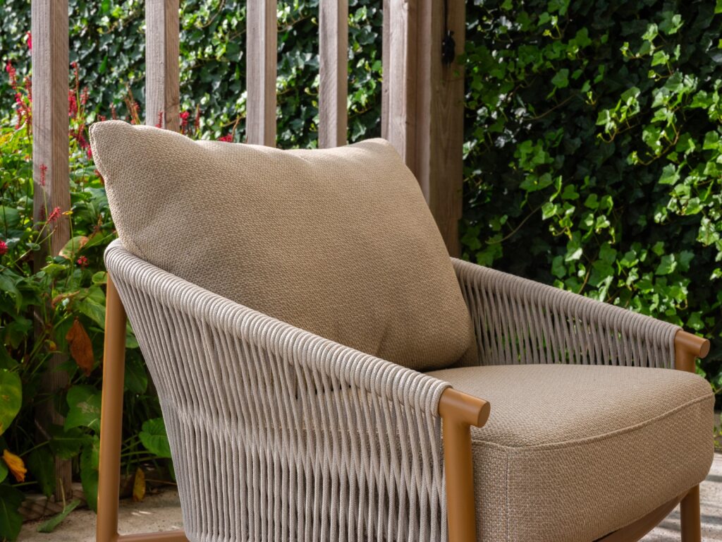 4 Seasons Outdoor Milos lounge stoel incl. 2 kussens