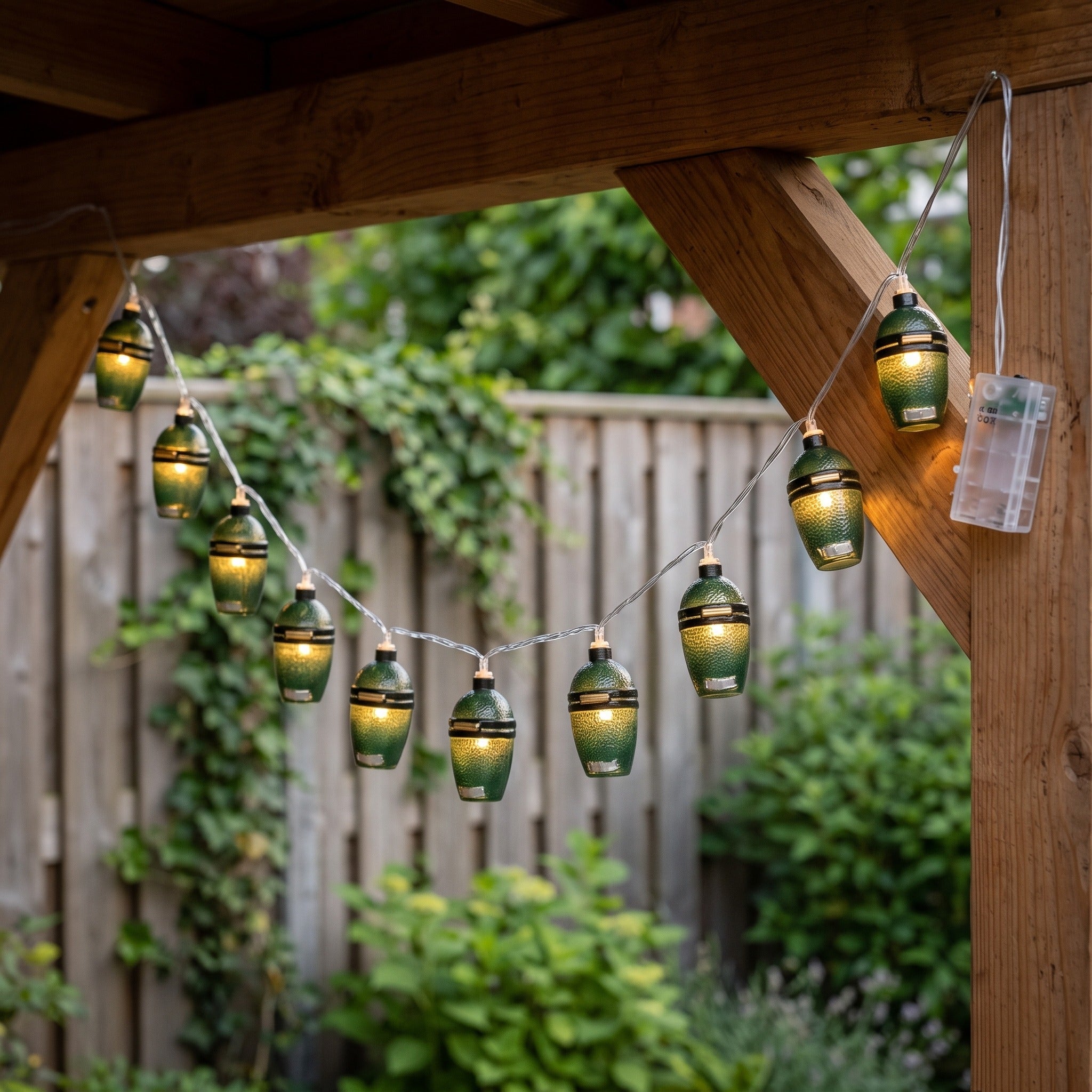 Big Green Egg Led Light string in een Nederlandse tuinomgeving
