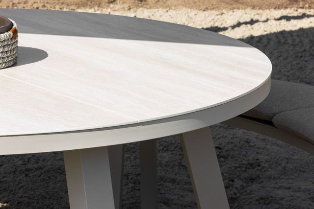 Yoi Comporta picnic table Ø150cm. alu salix/travertin/flax beige AW